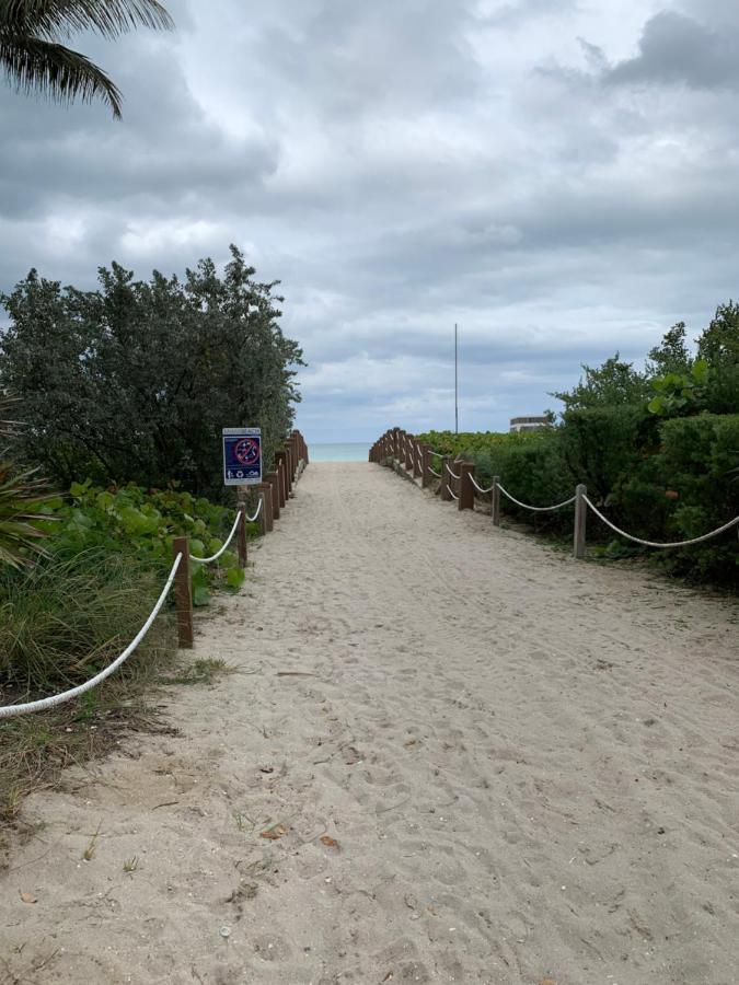 Dream Studio On The Beach Miami Beach Exterior photo